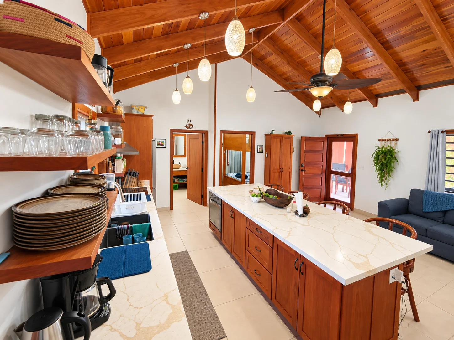Room to relax & cook at home
